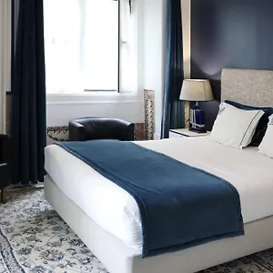 Ph Downtown Bed & Breakfast